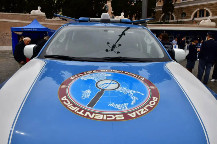 Archive image of an Italian police vehicle