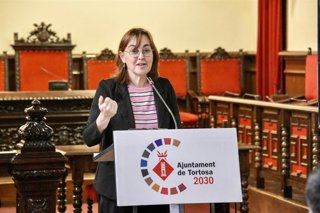 La consellera Sílvia Paneque anuncia el impulso de los estudios para la construcción de un nuevo puente sobre el río Ebro al norte de Tortosa (Tarragona).