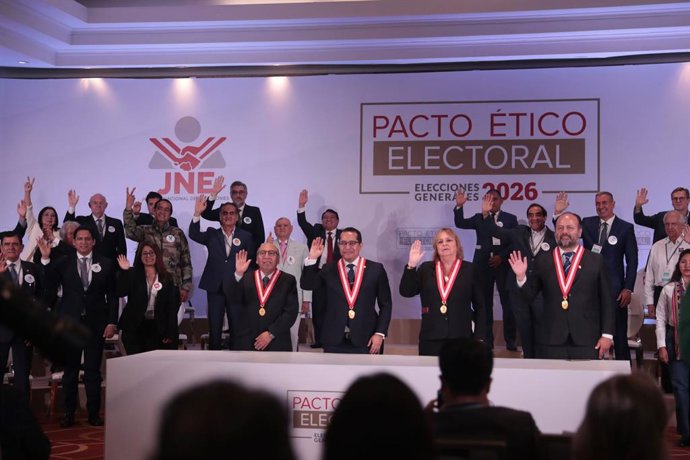 Organizaciones políticas suscriben Pacto Electoral 2026 en ceremonia organizada por el Jurado Nacional de Elecciones.  18/12/2025.