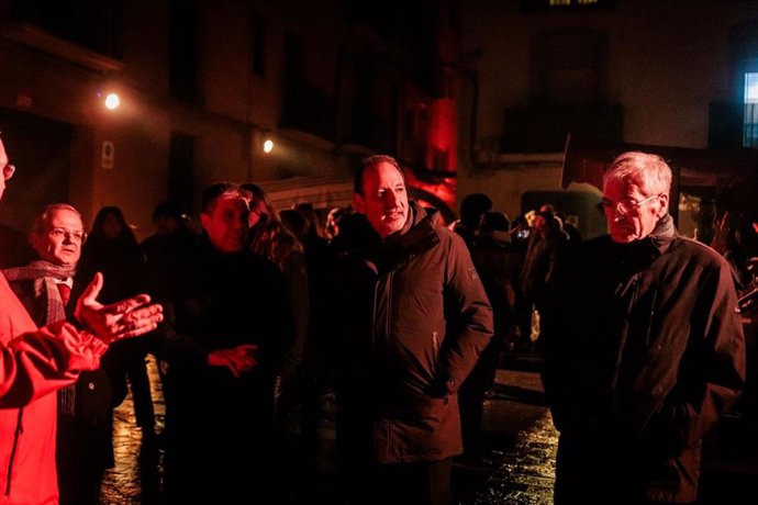 El conseller Ramon Espadaler visita el 'pessebre vivent' de la Seu d'Urgell (Lleida).