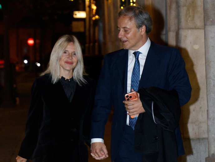 Eugenia Martínez de Irujo y Narcís Rebollo llegando a la Fiesta de Navidad de Fernando Martínez de Irujo, a 20 de diciembre de 2025, en Madrid (España).