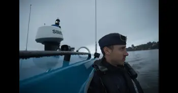 Las autoridades suecas abordan a un carguero ruso bajo sanciones que había emitido un aviso de socorro