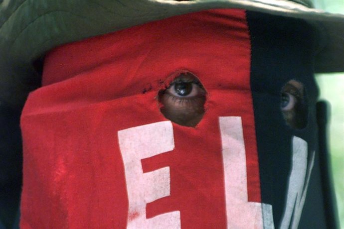 Guerrilheiro do Exército de Libertação Nacional (ELN) da Colômbia