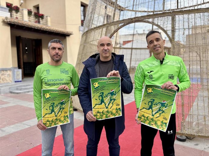 José Antonio Martínez, concejal de Deportes, ha presentado esta semana la prueba junto a miembros del Club Verna