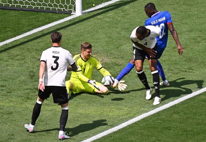 Archivo - Marc-André ter Stegen durante un partido con Alemania