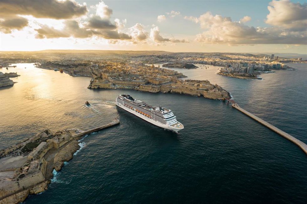 El MSC Magnifica sale renovado del astillero en Malta rumbo al Mediterráneo