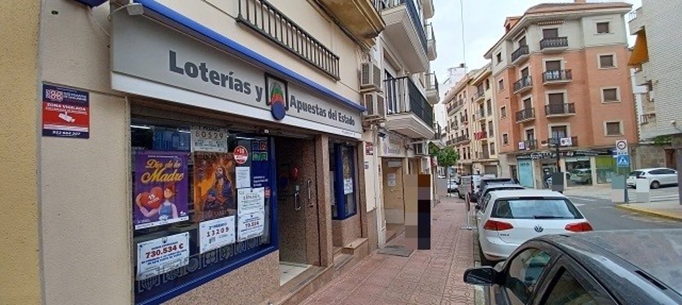 Imagen de la Administración número 6 de Linares que ha repartido 500.000 euros del 90.693