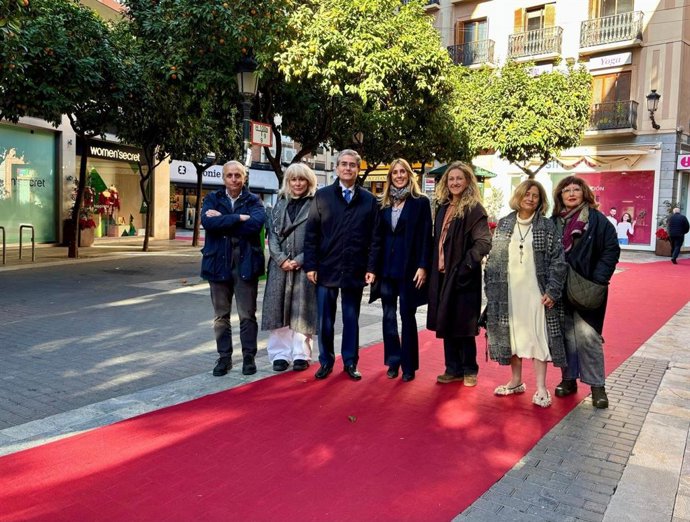 Presentación de la campaña 'Navidad en el corazón' para fomentar el comercio local y sostenible