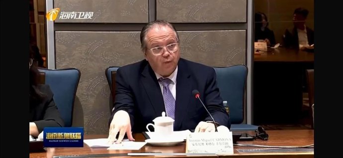 España abre una oficina de representación en el nuevo Puerto de Libre Comercio de Hainan.