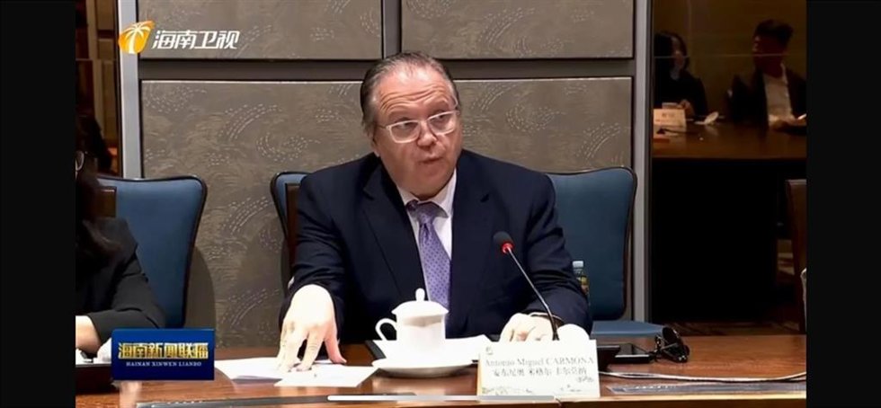 España abre una oficina de representación en el nuevo Puerto de Libre Comercio de Hainan.
