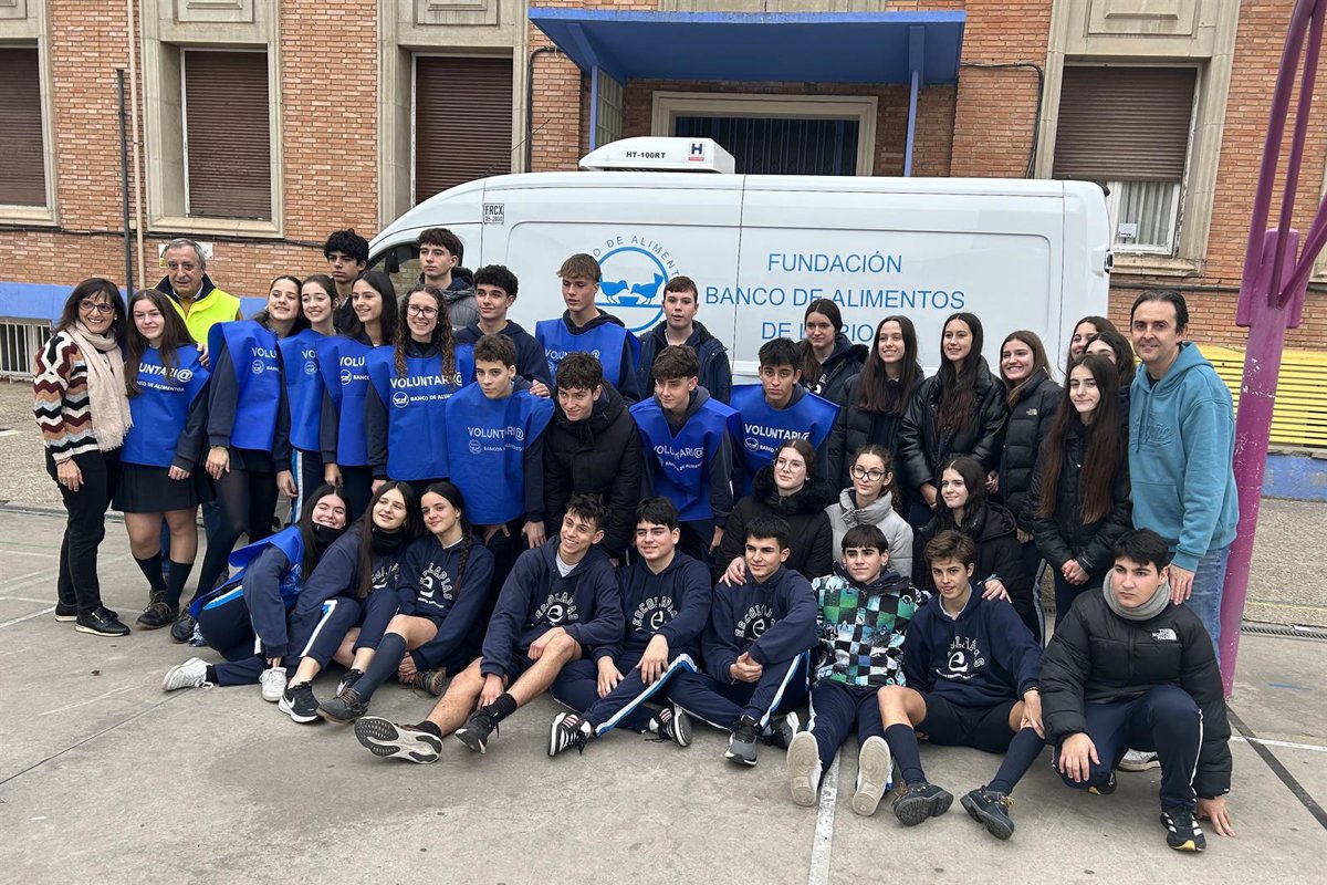 El Colegio Escolapias Sotillo de Logroño dona 828 kilos de comida al Banco de Alimentos de La Rioja