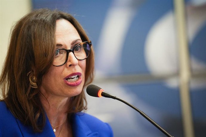 Archivo - La consejera de Fomento, Articulación del Territorio y Vivienda, Rocío Díaz, en una intervención en el Foro Gaesco.