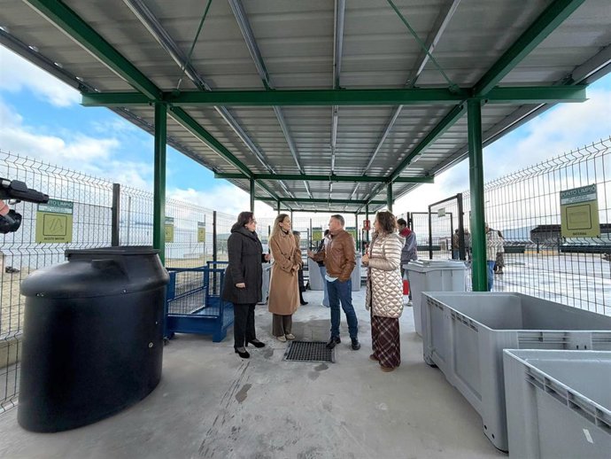 Inauguración del punto limpio de Villanueva del Arzobispo.