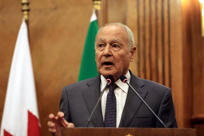 Archivo - El secretario general de la Liga Árabe, Ahmed Abulgheit, durante una rueda de prensa en la capital de Jordania, Amán, en junio de 2025 (archivo)