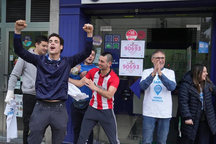 Hirugarren sariaren irabazleak Igorren