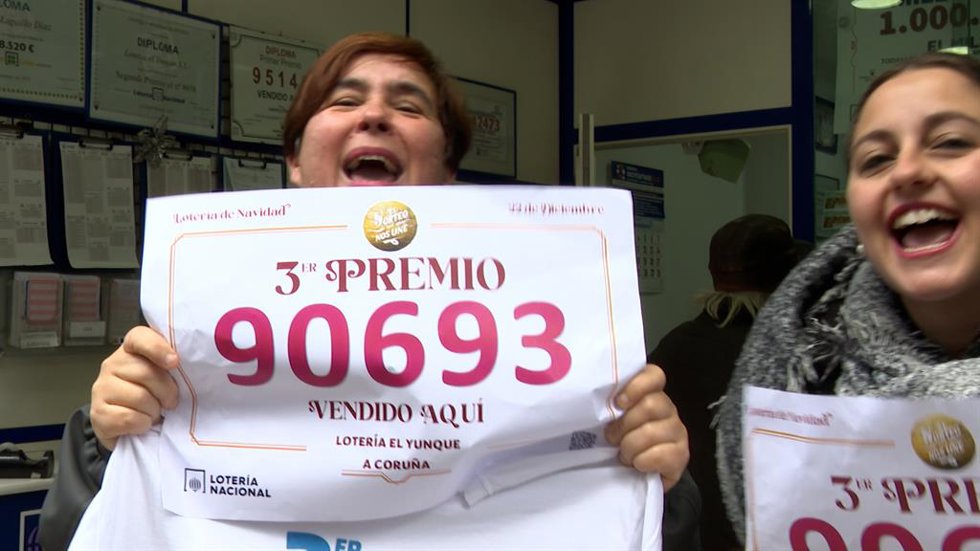 Lluvia de 10 millones de euros en A Coruña con el 90.693: "Como si nos tocase el