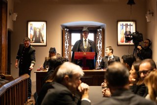 El síndic general durant la pronúncia del seu discurs