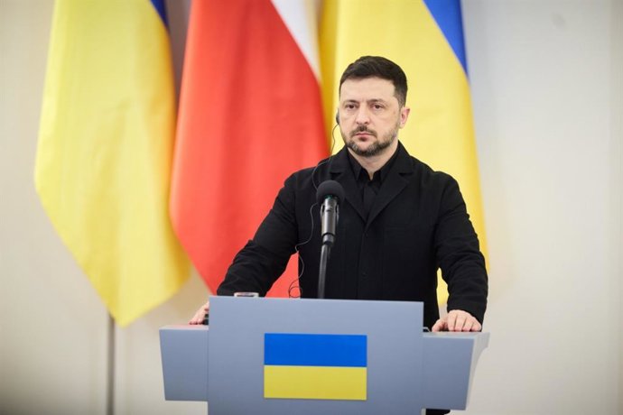 19 de dezembro de 2025, Ucrânia, Ucrânia, Ucrânia: O presidente ucraniano Volodymyr Zelenskyy chegou à Polônia para uma visita oficial, onde foi recebido por autoridades polonesas para conversas bilaterais. Varsóvia, Polônia, 19 de dezembro de 2025