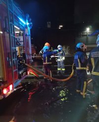 Extinguido el incendio en Ferroatlántica tras la intervención de una amplio operativo