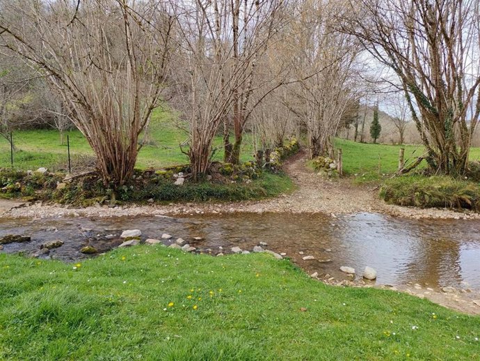 Archivo - Ruta de los Molinos en Nava (Asturias)