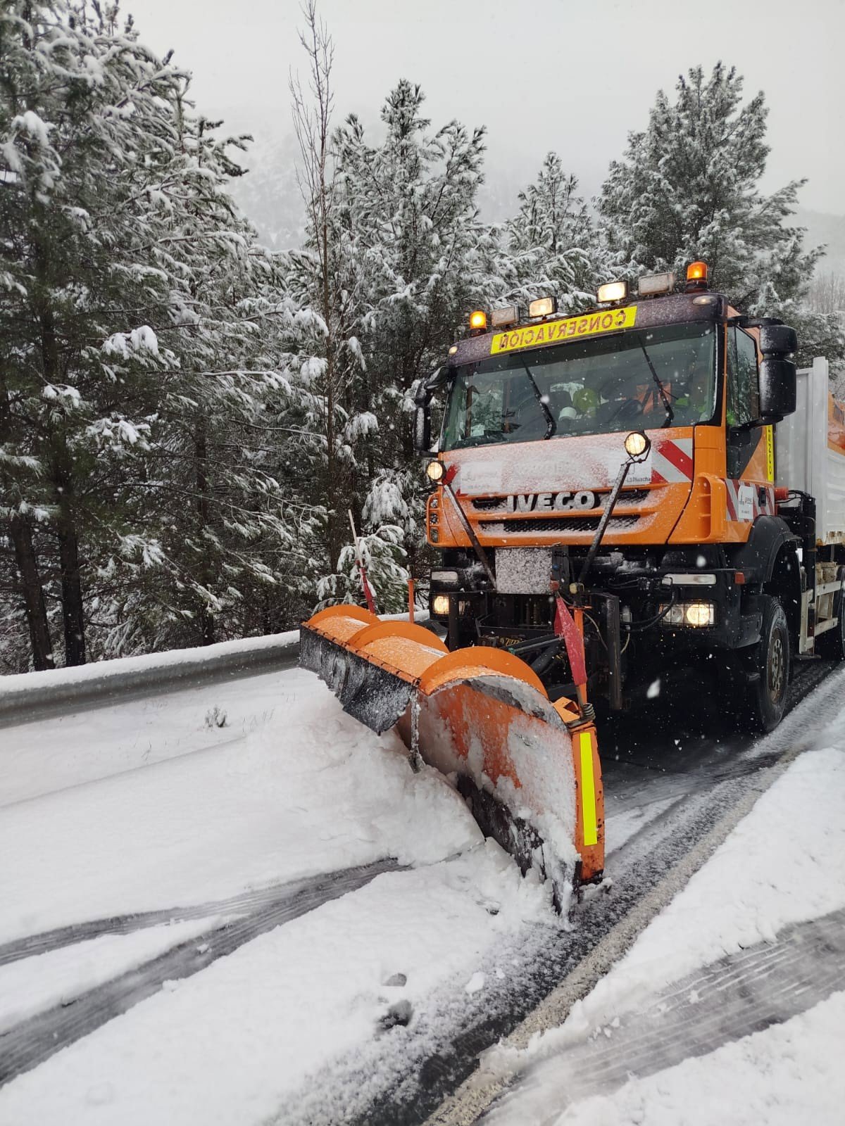 Todas las carreteras de la red autonómica en la provincia de Albacete permanecen transitables a pesar de las nevadas
