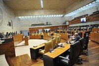 Convalidado el decreto que modifica las ayudas de la Junta de Extremadura por los incendios