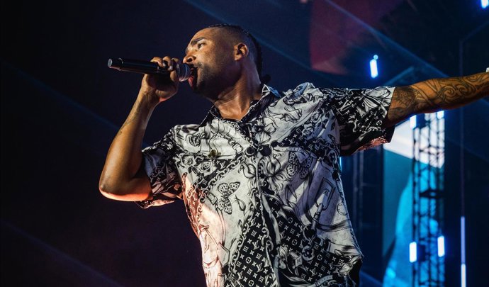 El cantante puertorriqueño Don Omar, conocido como el 'Rey del Reggaetón', durante un reciente concierto este 2025.