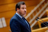 Óscar Puente responde a Jordi Sevilla acusándole de no pisar una sede socialista desde "su primera comunión"