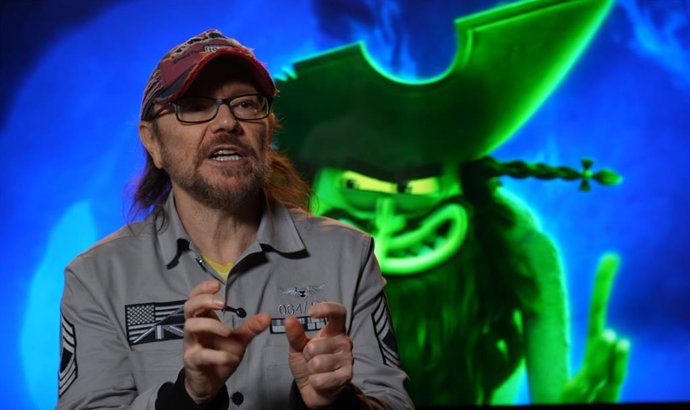 Santiago Segura pone voz al pirata fantasma de 'Bob Esponja: Una aventura pirata': "La IA es la mayor amenaza"