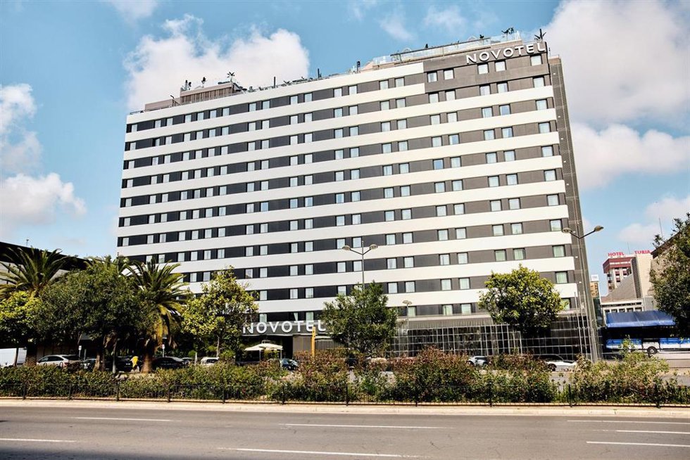 Ibervalles crece en el segmento hotelero con la compra del Novotel Valencia Lavant a Pictet