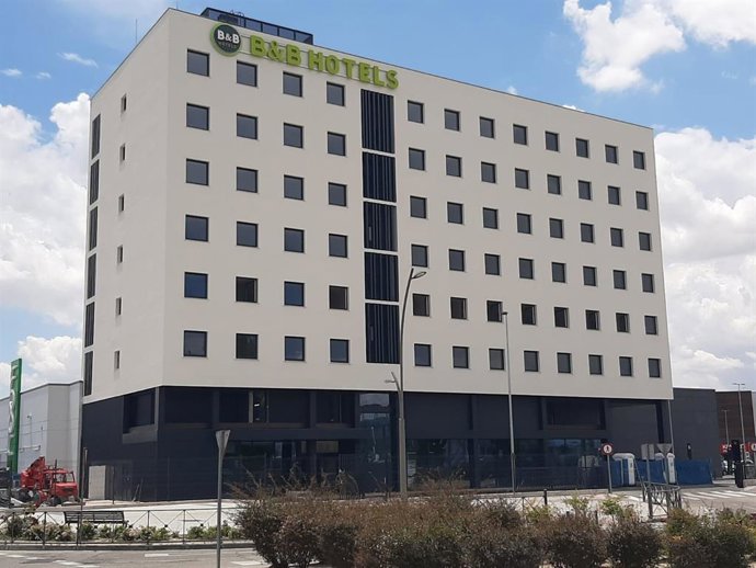 Avintia Inmobiliaria completa la venta del B&B Hotel Fuenlabrada a un family office de Castilla y León