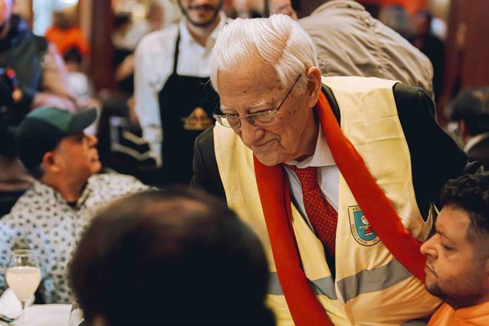 Mensajeros de la Paz, junto al Padre Ángel, celebrará su 10ª 'Nochebuena Solidaria' en el Instituto Cervantes