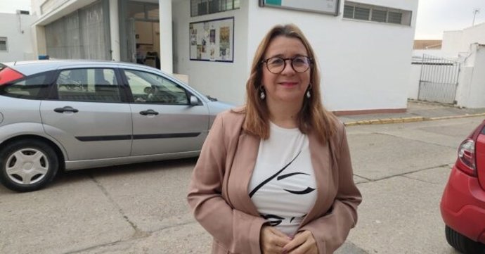 Archivo - La portavoz del PSOE en el Ayuntamiento de Beas (Huelva) y secretaria general del la formación en el municipio, Rosa Tirador.