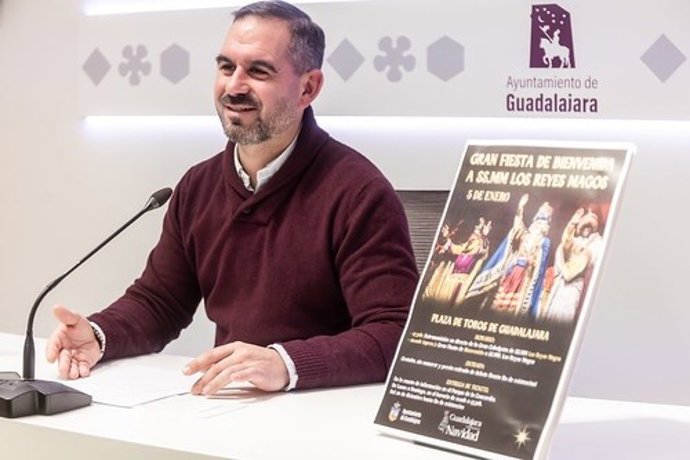 El tercer teniente de alcalde y concejal de Festejos, Santiago López Pomeda