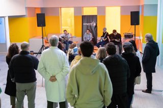 Concierto de Caraperro en el Hospital Virgen de las Nieves de Granada