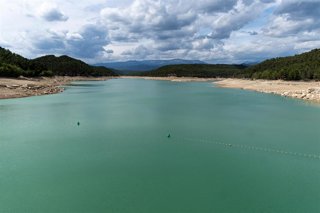 Archivo - Vista del pantano de Sant Ponç 