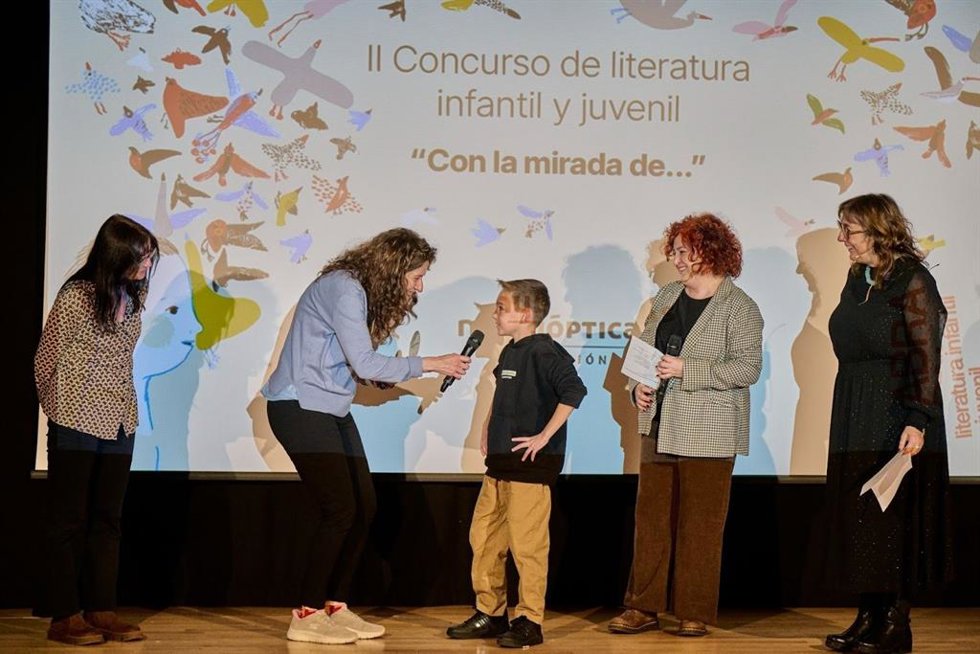 II Concurso literatura infantil y juvenil 'Con la mirada de...'