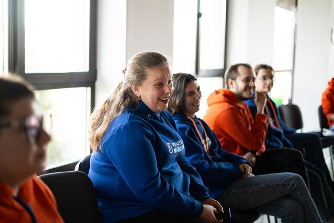 Anna Semylit and fellow educators at the tutoring catch-up workshop in Slavsko, organized by Teach for Ukraine and supported by Education Cannot Wait.  Teach For Ukraine