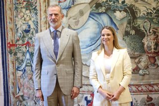 Archivo - El Rey Felipe VI, recibe en audiencia a la presidenta de las Illes Balears, Marga Prohens, en el Palacio de Marivent, a 28 de julio de 2025, en Mallorca (España).