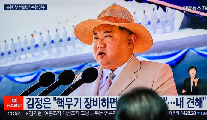 Archivo - El líder de Corea del Norte, Kim Jong Un, durante un discurso televisado en Corea del Sur (archivo)