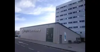 Un hombre de 96 años es rescatado por los bomberos tras acceder éstos a la vivienda por la ventana