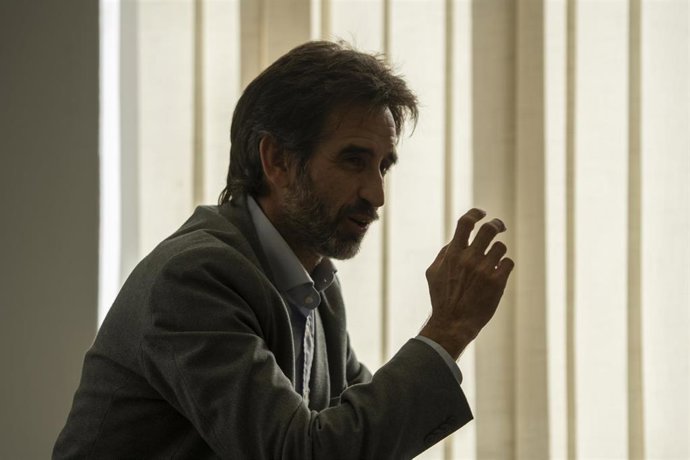 Archivo - El concejal de Cultura en el Ayuntamiento de Valencia, José Luis Moreno, durante una entrevista para Europa Press