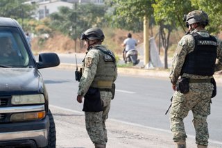 Archivo - November 25, 2025, Buenavista, Michoacan, Mexico: Massive security measures are part of a new federal strategy to tackle the latest wave of violence brought by drug cartels in the southern Mexican state of Michoacán. A large deployment of the ar
