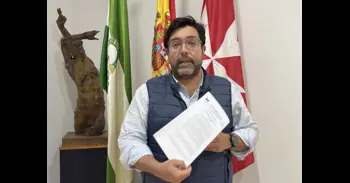 El alcalde de Lora del Río (Sevilla) presenta una queja al Gobierno sobre el cambio de ubicación de la unidad de TGSS
