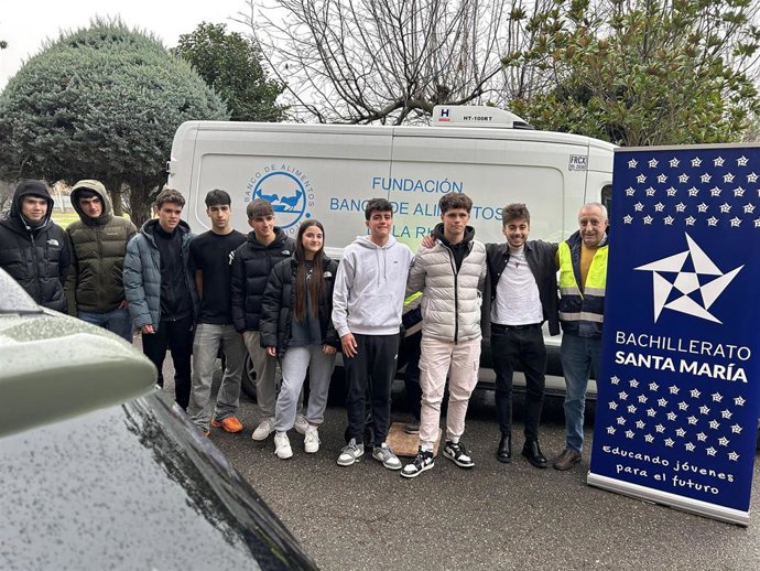 Alumnos del Bachillerato Santa María donan al Banco de Alimentos de La Rioja