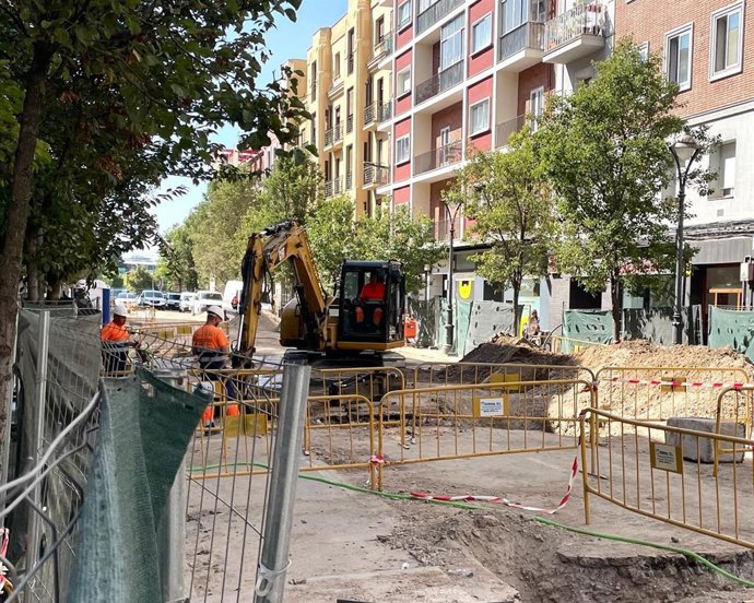 Obras en una calle de la ciudad.