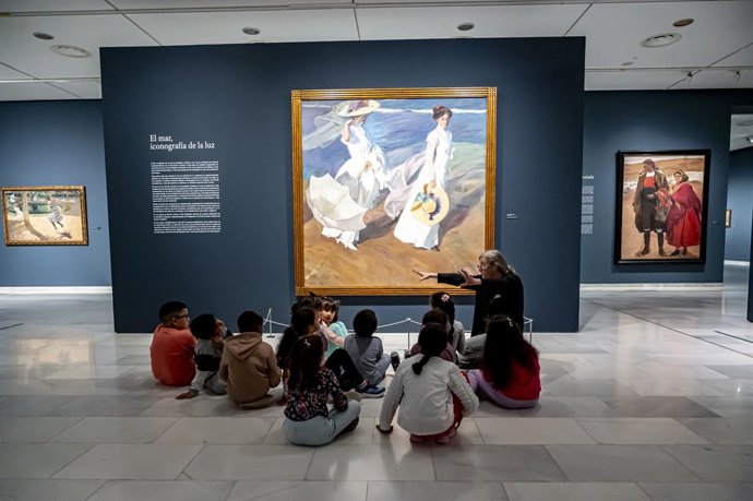 Archivo - Arxiu - Les obres mestres de Joaquín Sorolla estimulen la creativitat de més de 1750 escolars escolars valencians en la Fundació Bancaixa