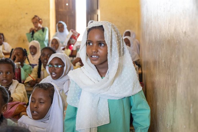 Wisam, 9, in her classroom in Port Sudan.  UNICEF/Ahmed Mohamdeen Elfatih