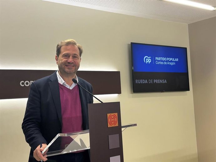 El portavoz del PP en las Cortes, Fernando Ledesma.