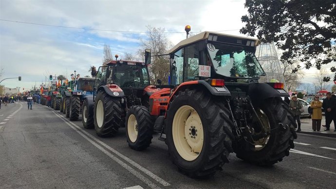 Tractorada en el centro de Santander